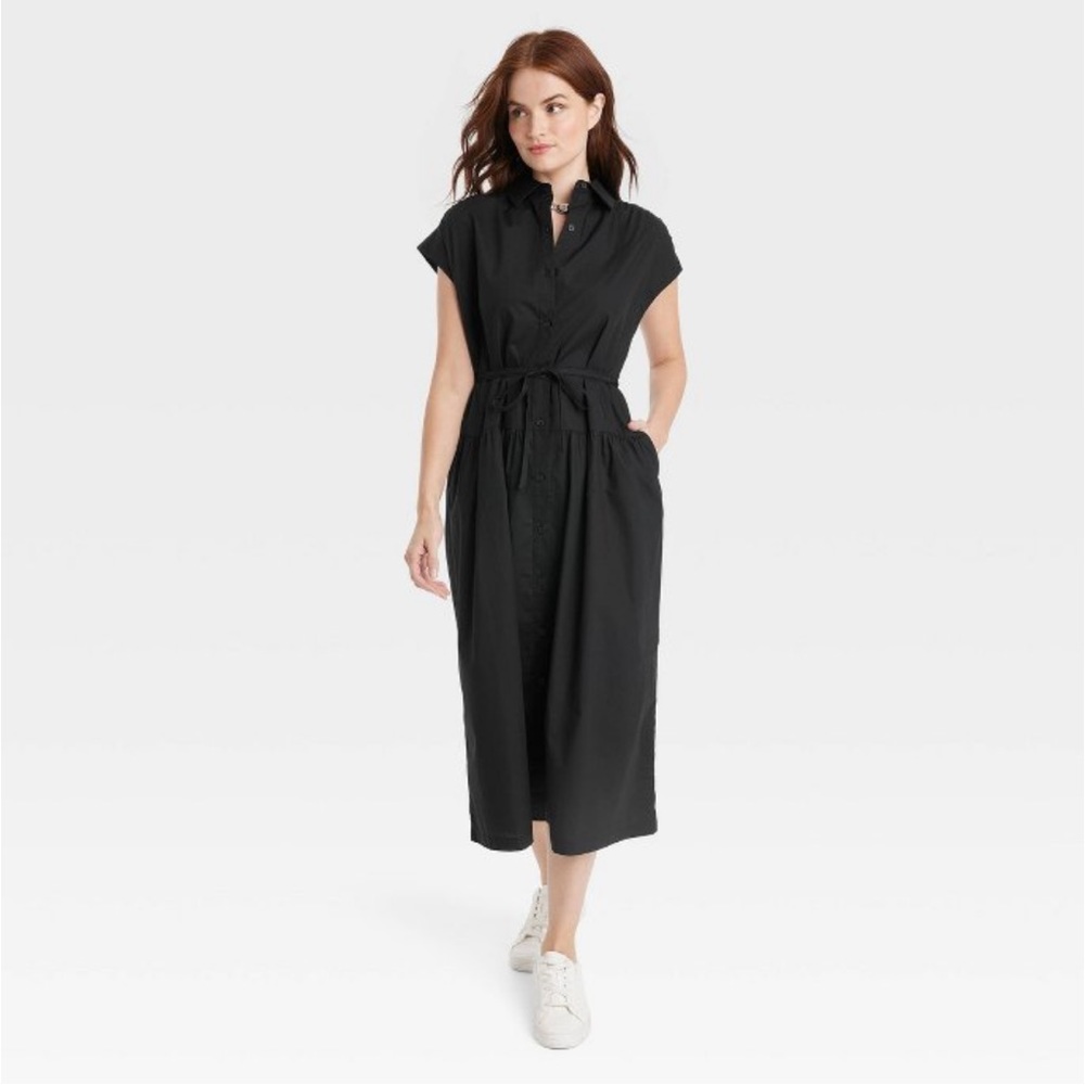 NWT! Women's Short Sleeve Midi Dress - A
New Day™ Black S